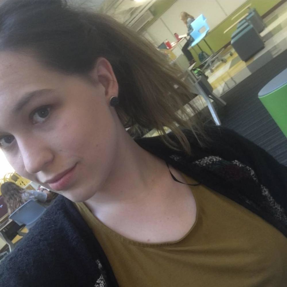Meet your Posher, Hannah